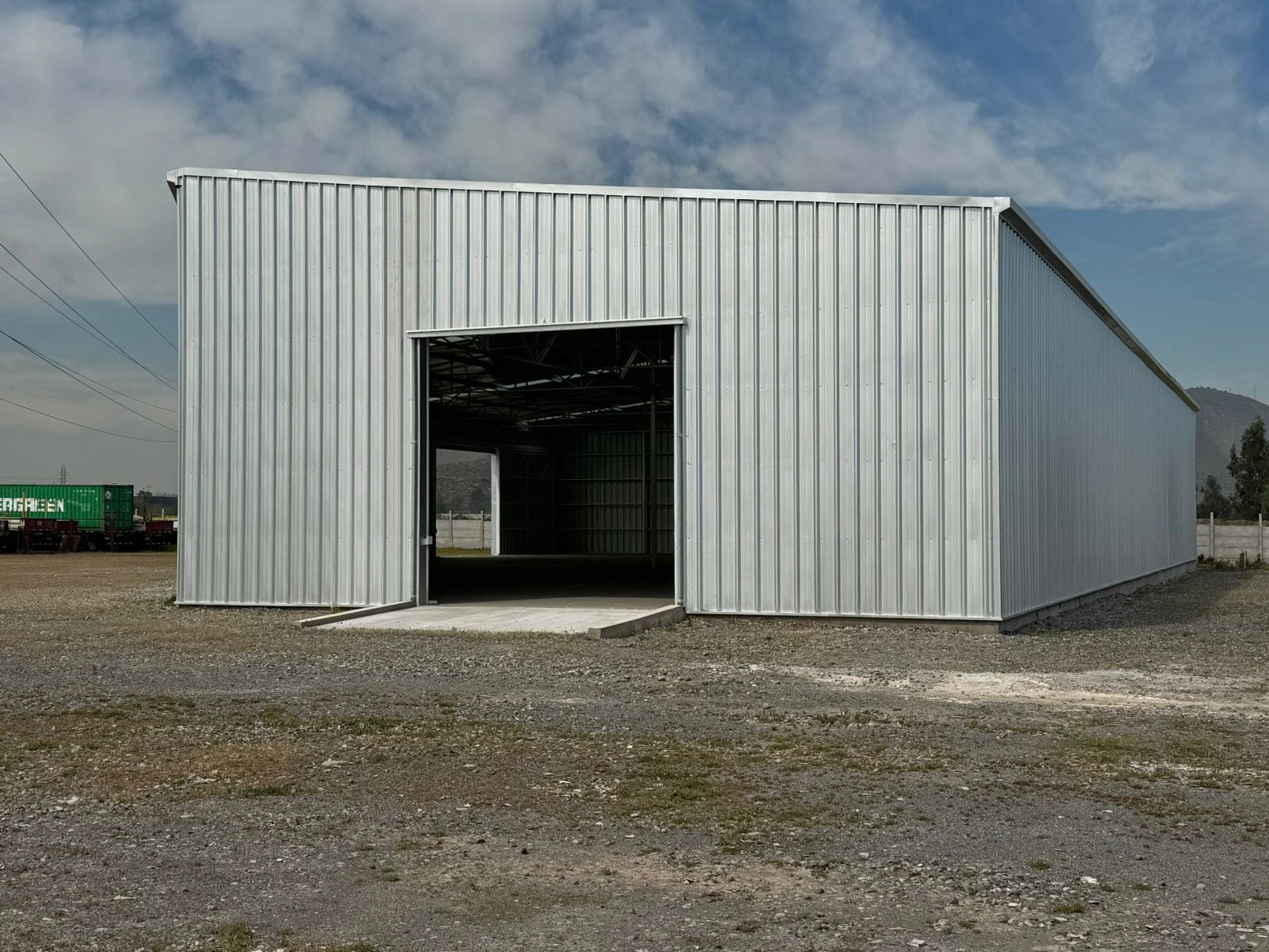 Bodega industrial Acacias Seis en San Bernardo